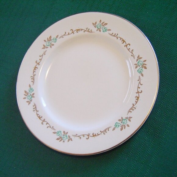 Johnson Brothers Sovereign Potters Wedding Day bread and butter plate VGU - Picture 1 of 3